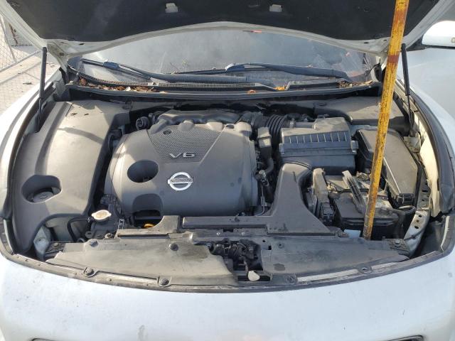 83855574-2013-nissan-maxima_11