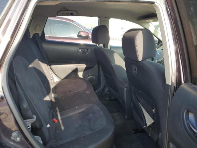 83855584-2013-nissan-rogue_10