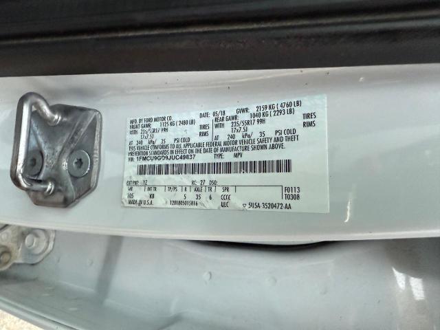 83883394-2018-ford-escape_10