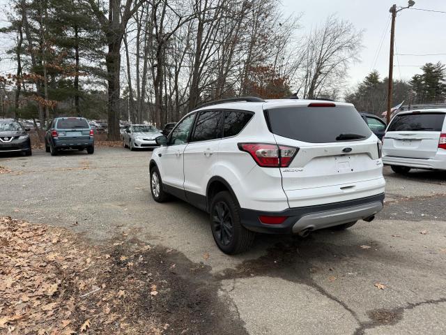 83883394-2018-ford-escape_3