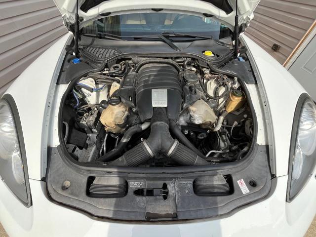 83971684-2013-porsche-panamera_7