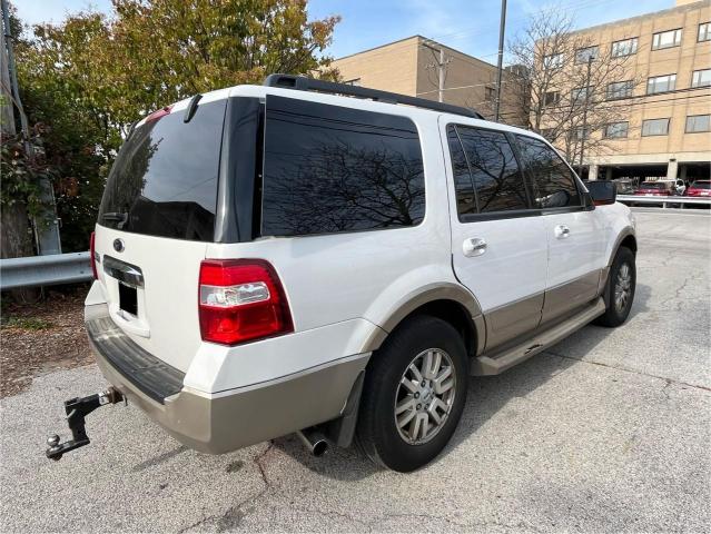 83974924-2014-ford-expedition_4