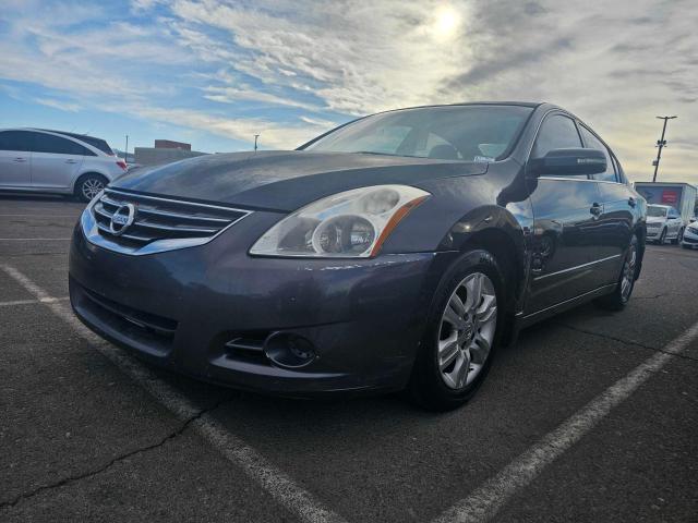 84062094-2012-nissan-altima_2