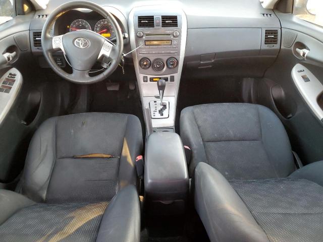 84111604-2010-toyota-corolla_8