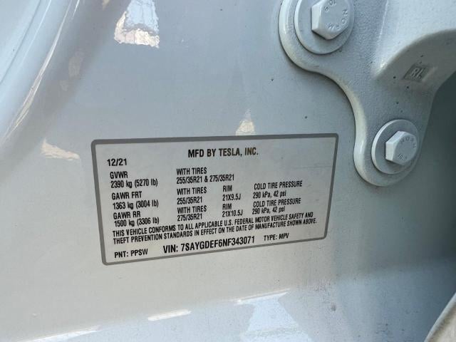 84280454-2022-tesla-model-y_10