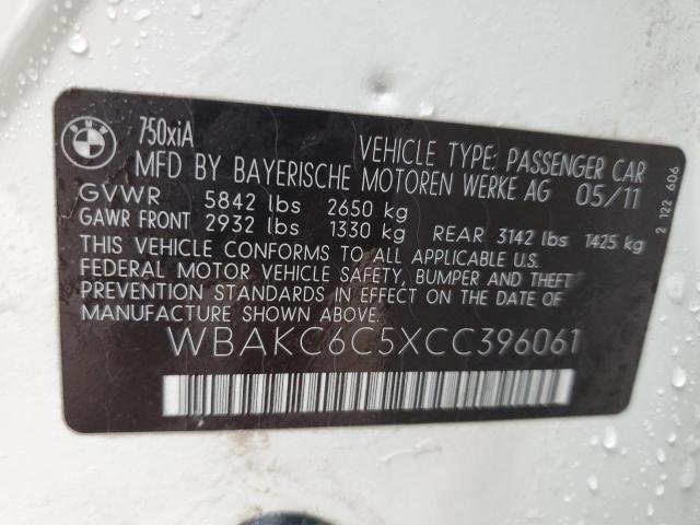 84295534-2012-bmw-7-series_12