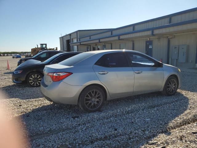 84450734-2014-toyota-corolla_3