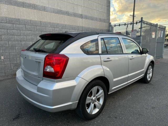 84451614-2010-dodge-caliber_4