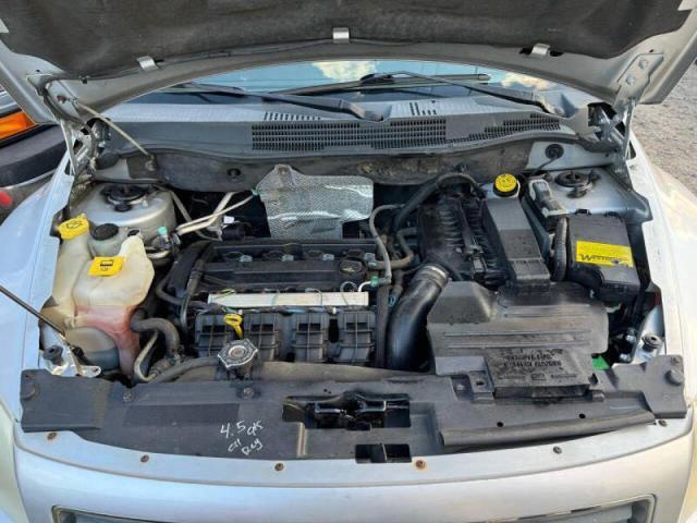 84451614-2010-dodge-caliber_7