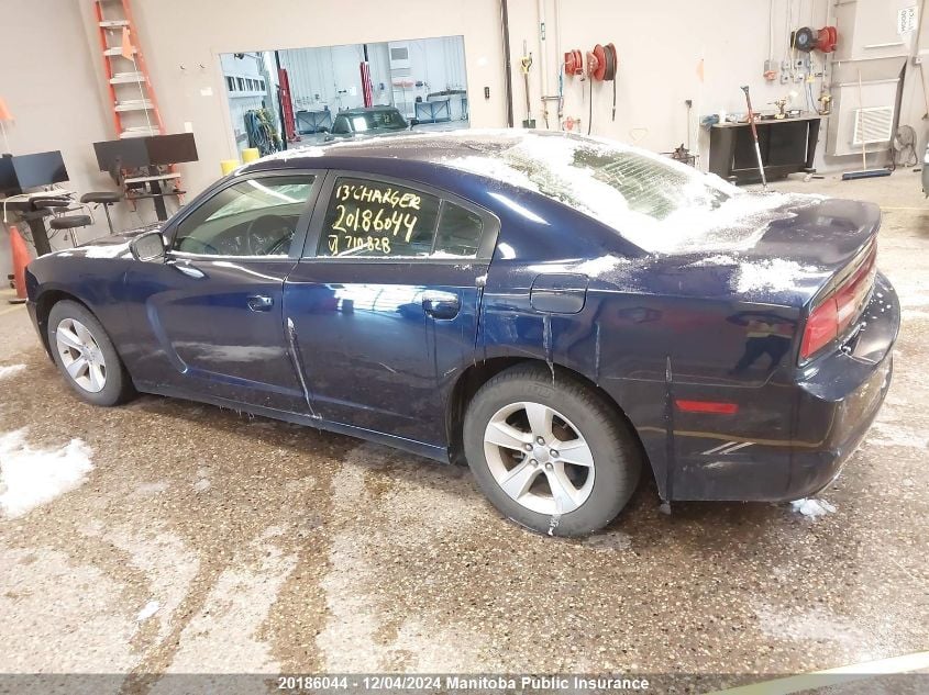 i10196029-2013-dodge-charger_6