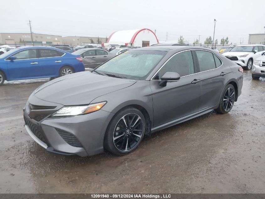 i2442460-2018-toyota-camry_2