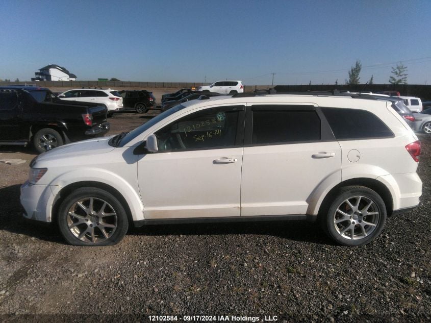 i2453893-2011-dodge-journey_14