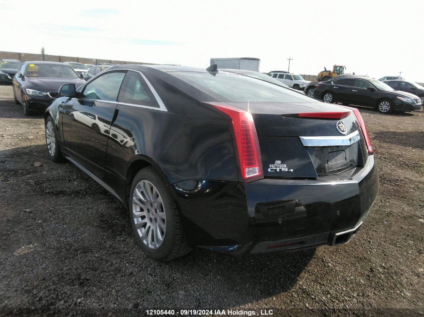 i2456993-2011-cadillac-cts_3