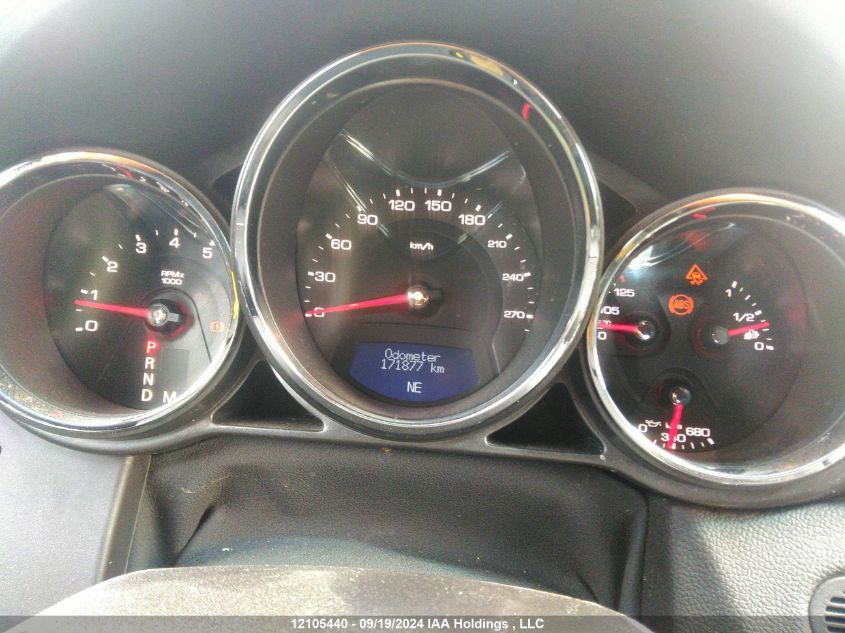 i2456993-2011-cadillac-cts_7