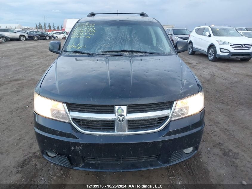 i2494615-2010-dodge-journey_13