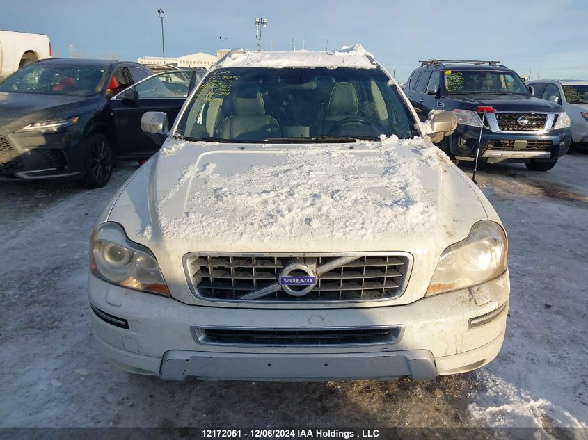 i2529446-2013-volvo-xc90_13