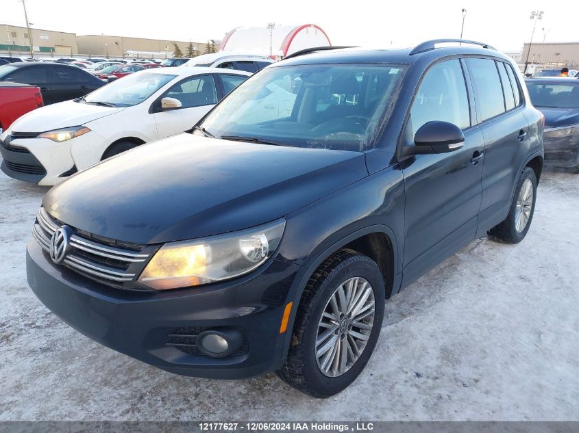 i2535482-2015-volkswagen-tiguan_2