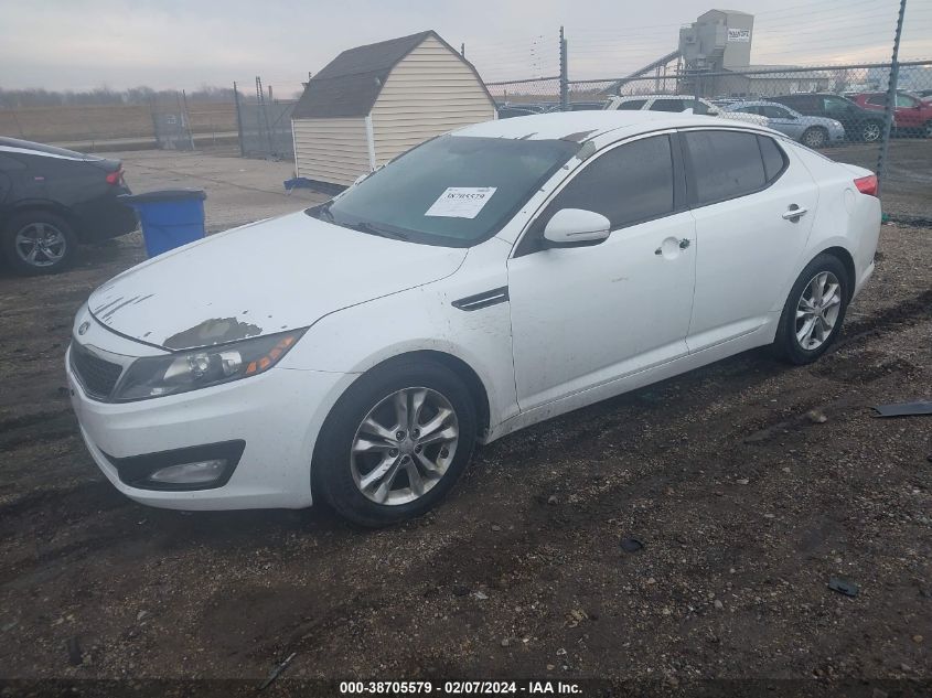 i39188166-2013-kia-optima_2