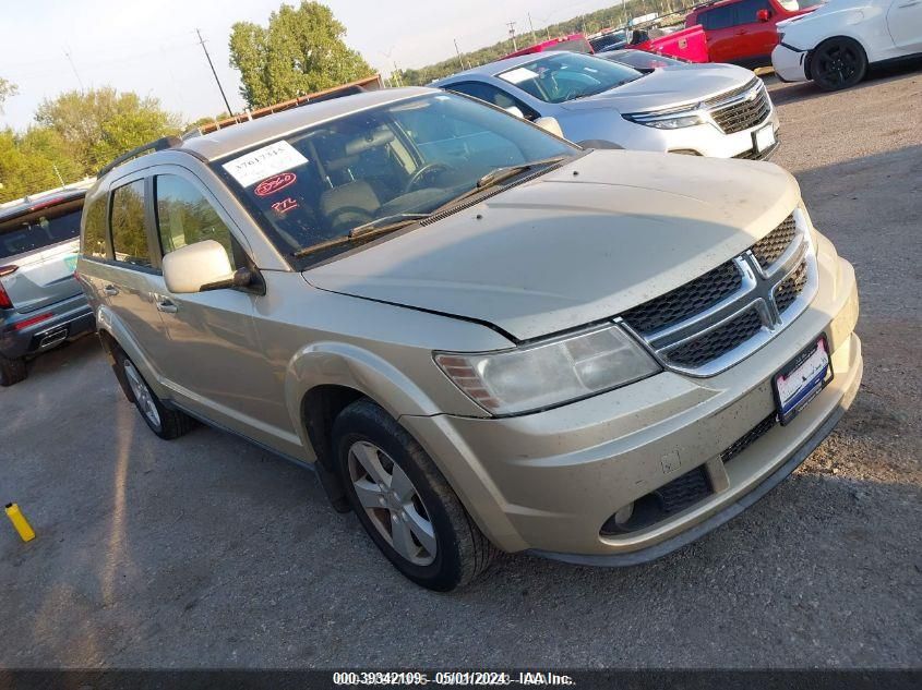 i39826949-2011-dodge-journey_1