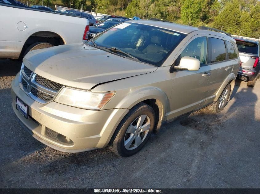 i39826949-2011-dodge-journey_2