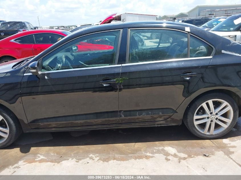 i40159852-2015-volkswagen-jetta_14