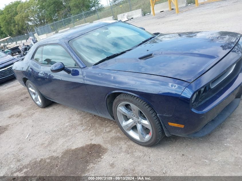 i40460225-2013-dodge-challenger_1