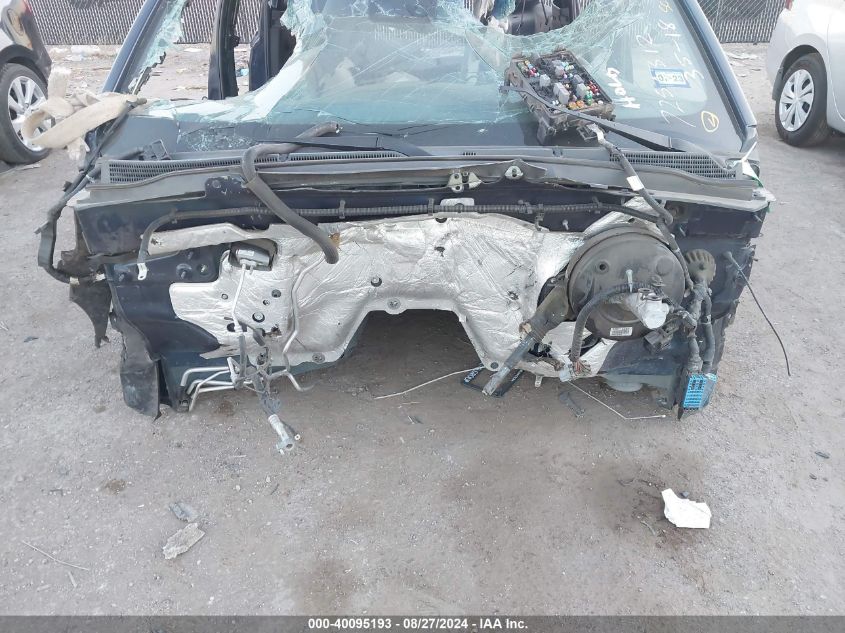 i40582859-2017-cadillac-escalade-esv_10