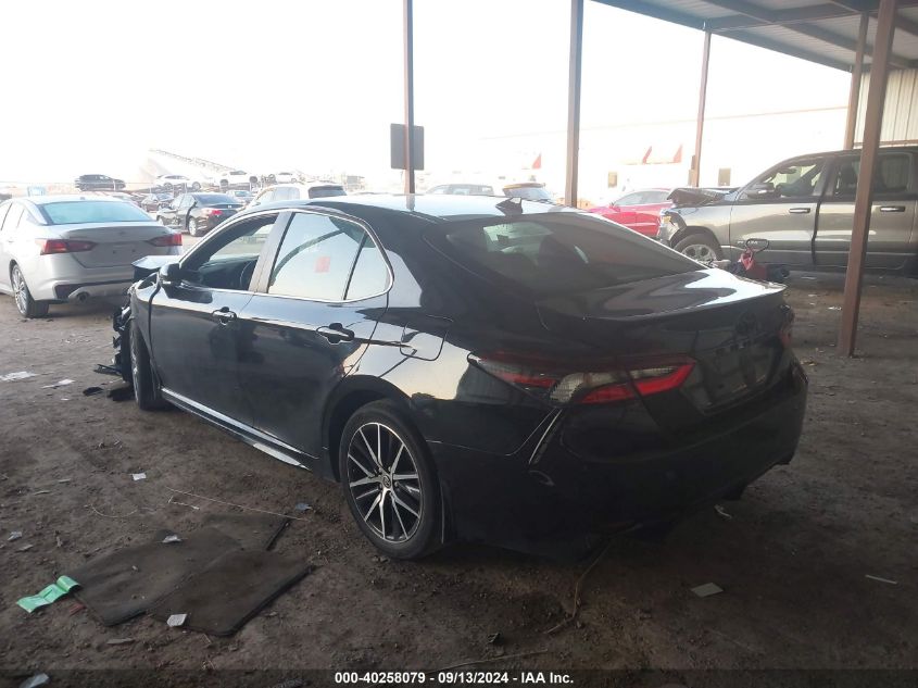 i40746279-2023-toyota-camry_3