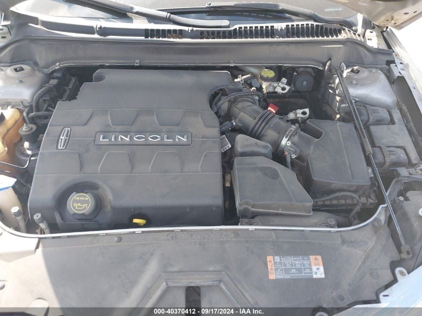 i40858950-2016-lincoln-mkz_10