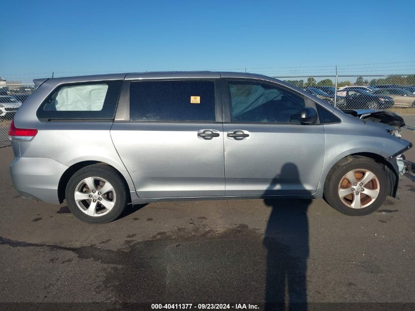 i40899980-2013-toyota-sienna_13