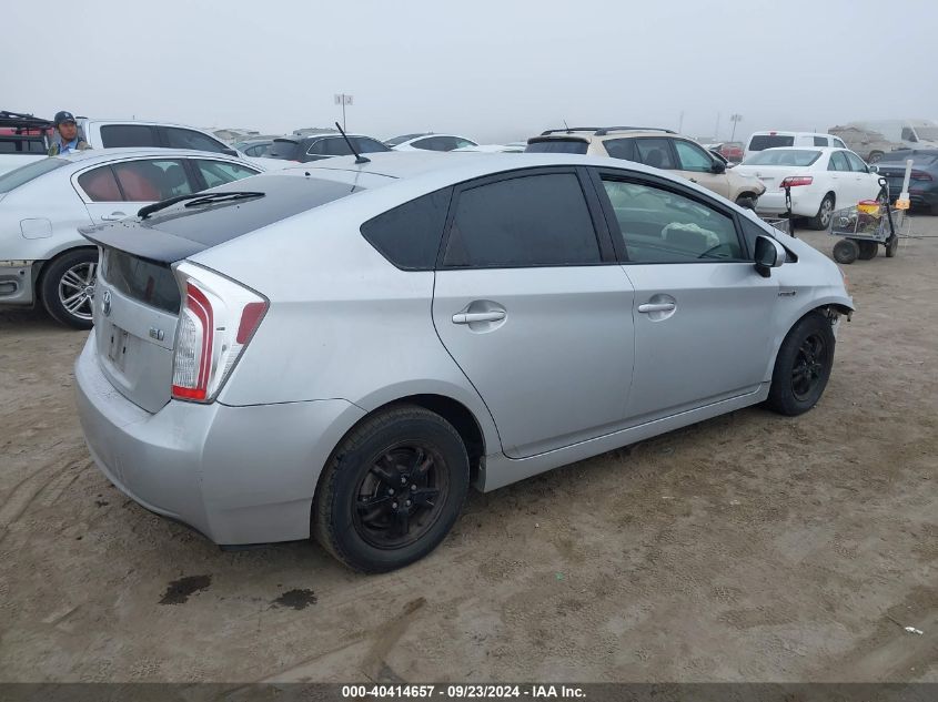 i40903262-2015-toyota-prius_4