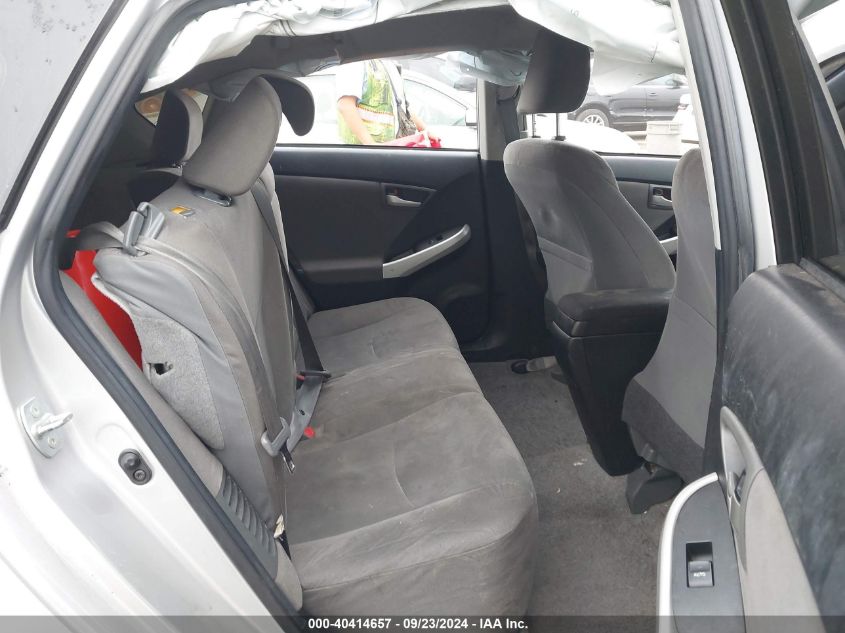 i40903262-2015-toyota-prius_8