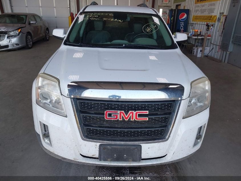 i40914165-2013-gmc-terrain_12