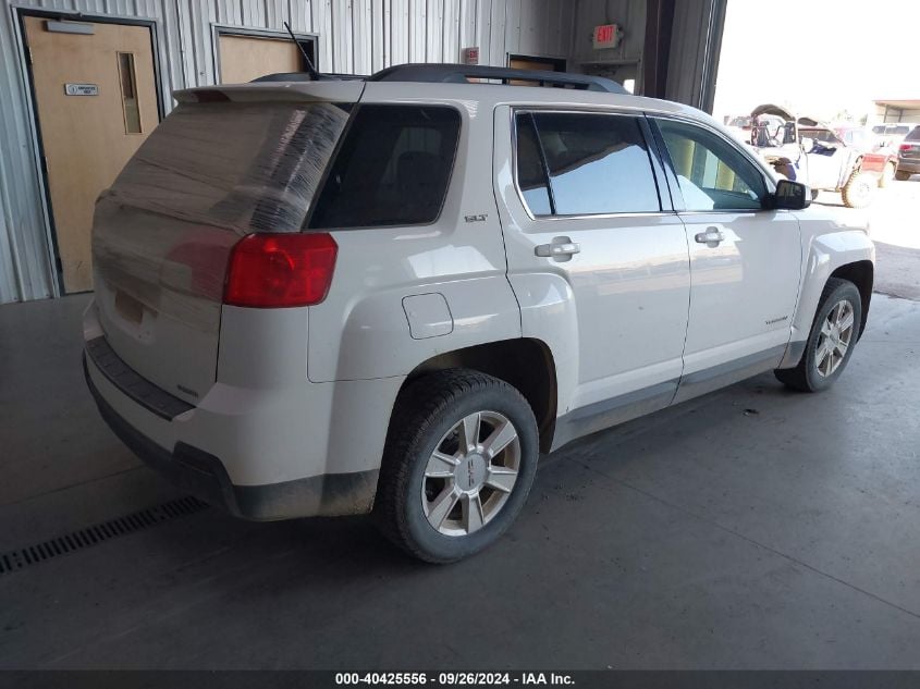 i40914165-2013-gmc-terrain_4