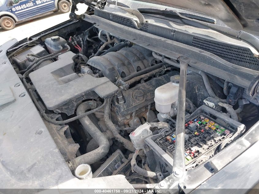 i40950444-2015-cadillac-escalade-esv_20