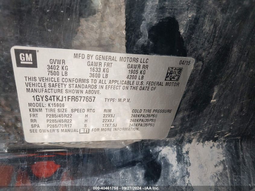 i40950444-2015-cadillac-escalade-esv_9