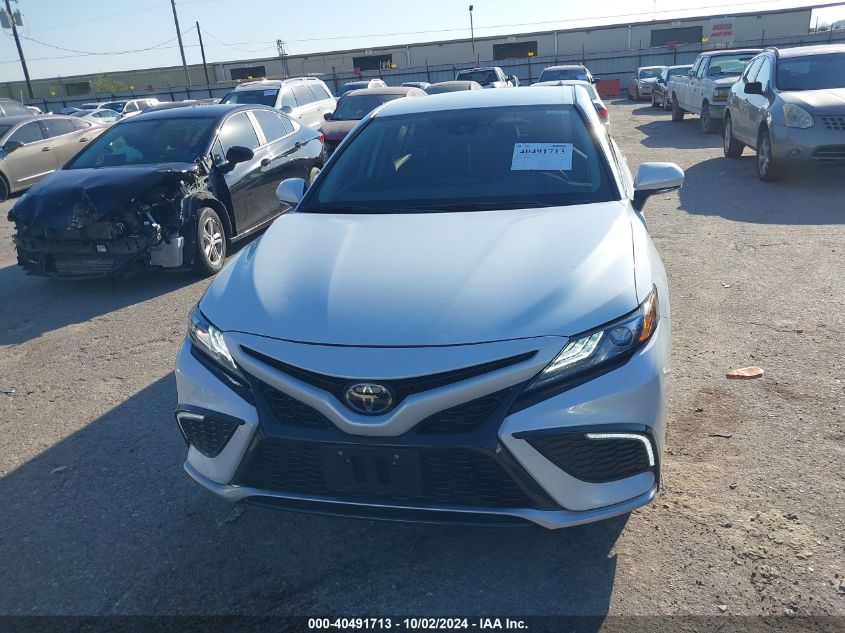 i40980414-2023-toyota-camry_12