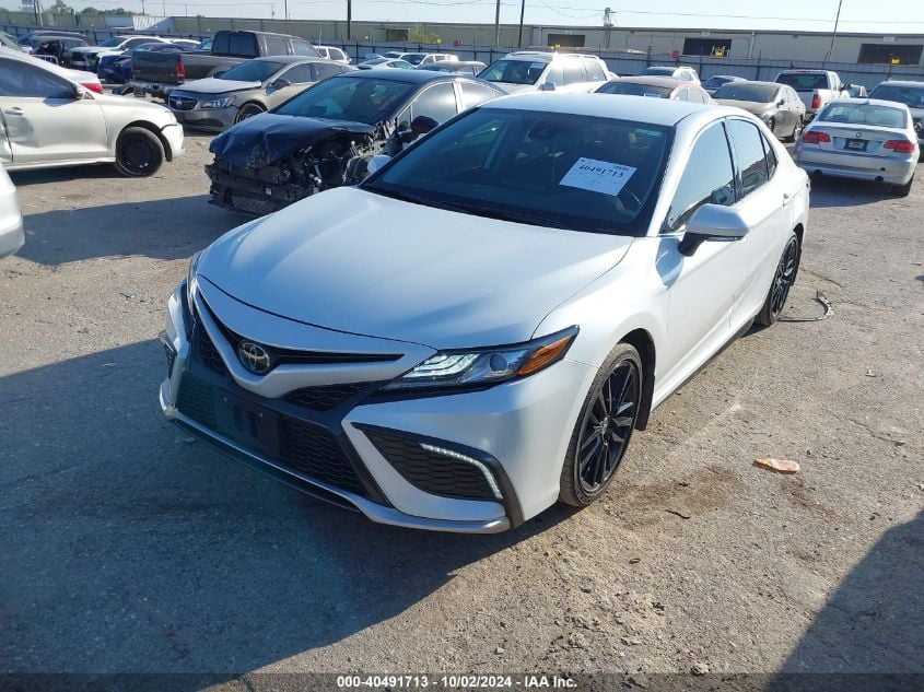 i40980414-2023-toyota-camry_2