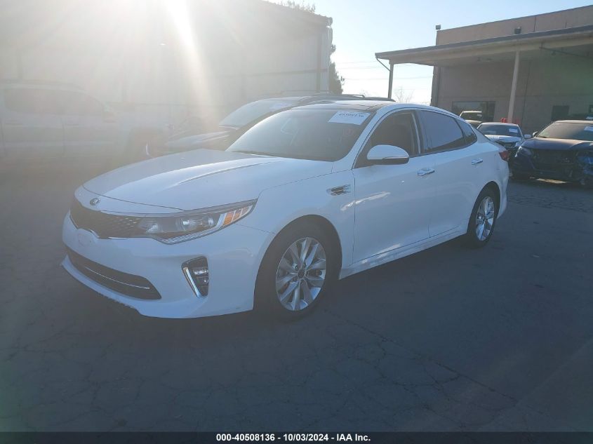 i40996864-2018-kia-optima_2