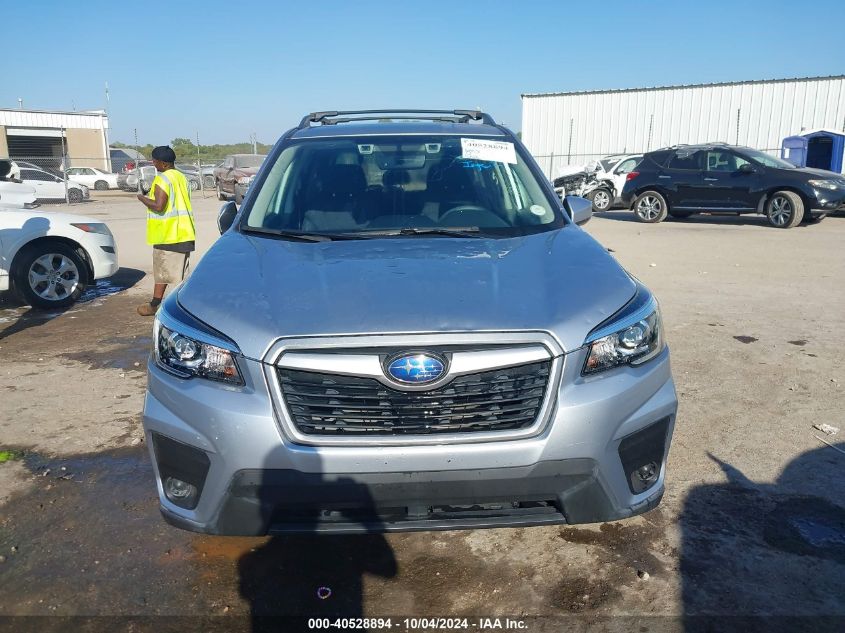 i41017653-2019-subaru-forester_12