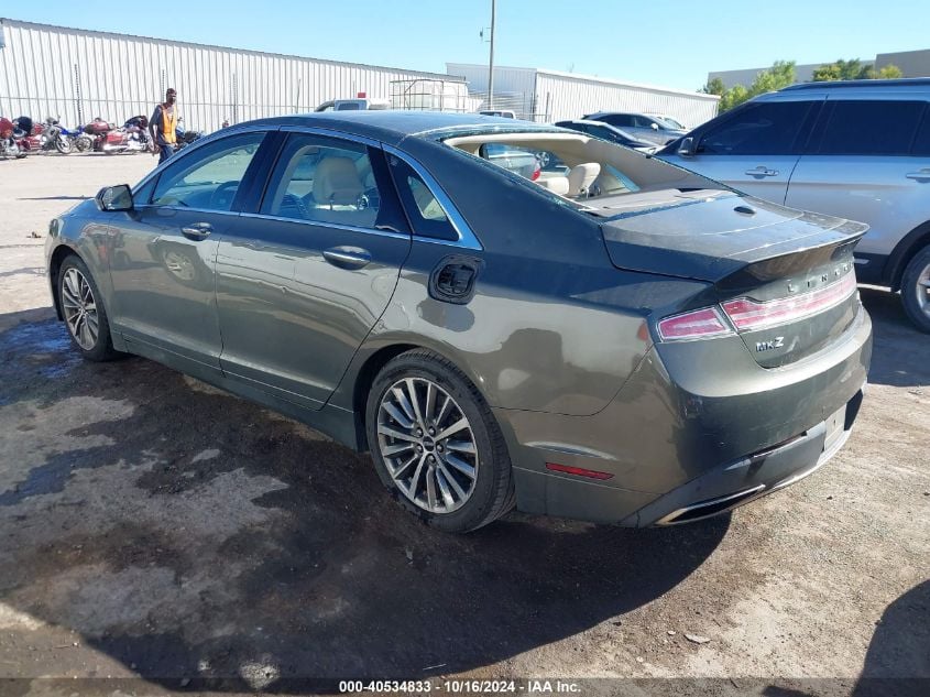 i41023592-2017-lincoln-mkz_3