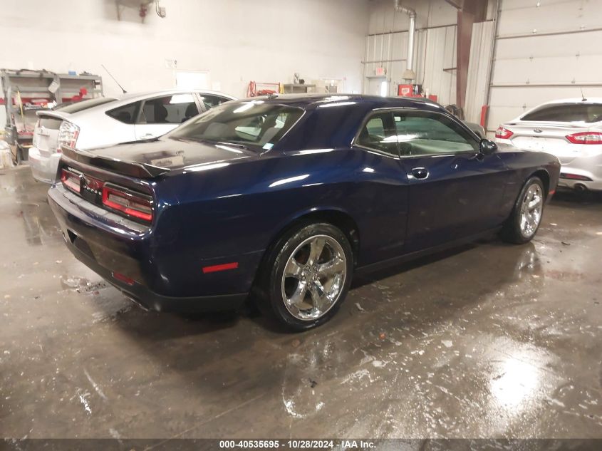 i41024454-2015-dodge-challenger_4