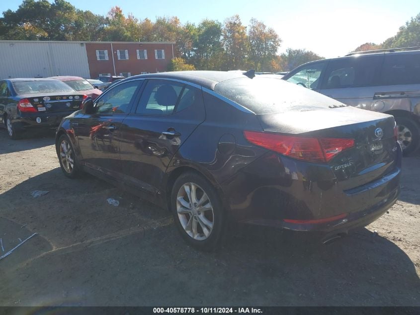 i41067737-2013-kia-optima_3