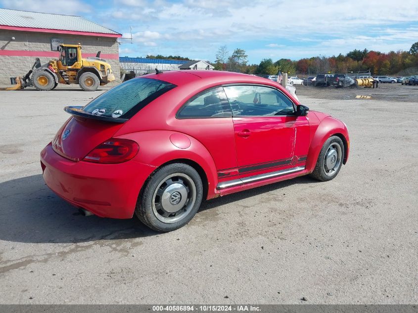 i41075853-2012-volkswagen-beetle_4