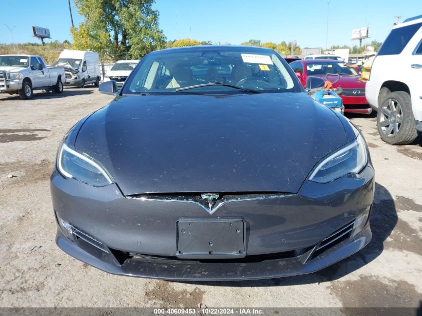 i41098462-2017-tesla-model-s_12