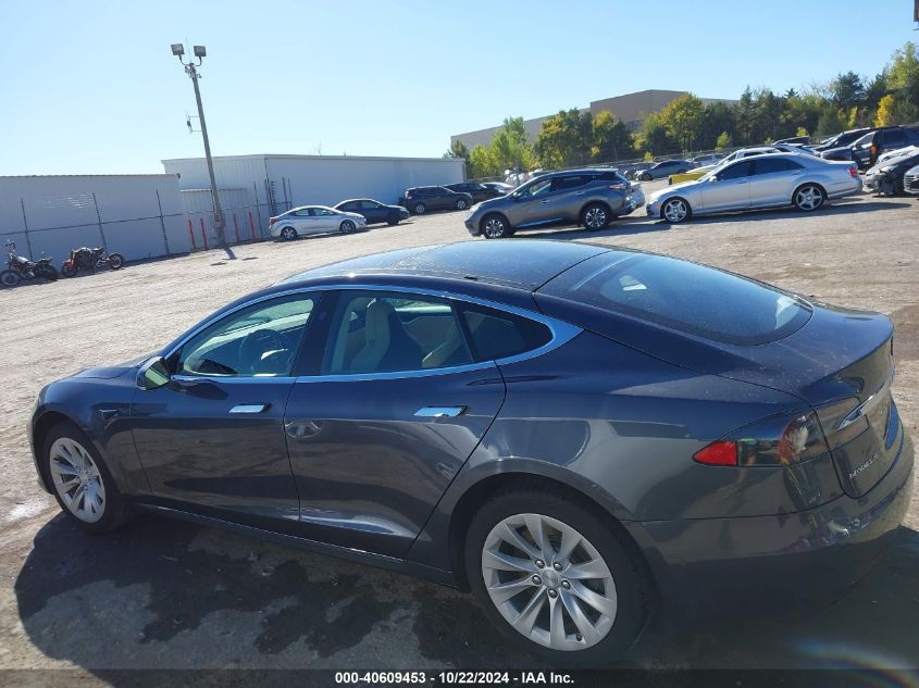 i41098462-2017-tesla-model-s_14