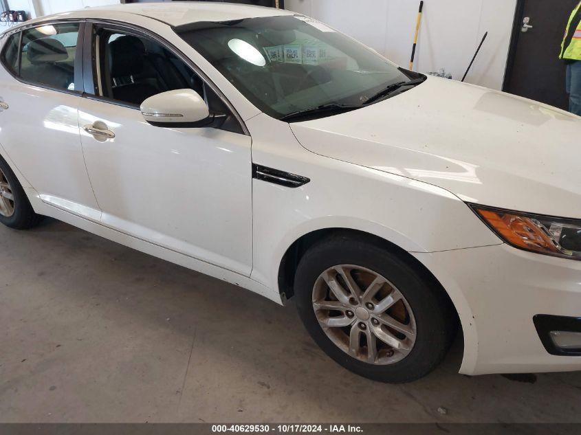 i41118662-2013-kia-optima_12