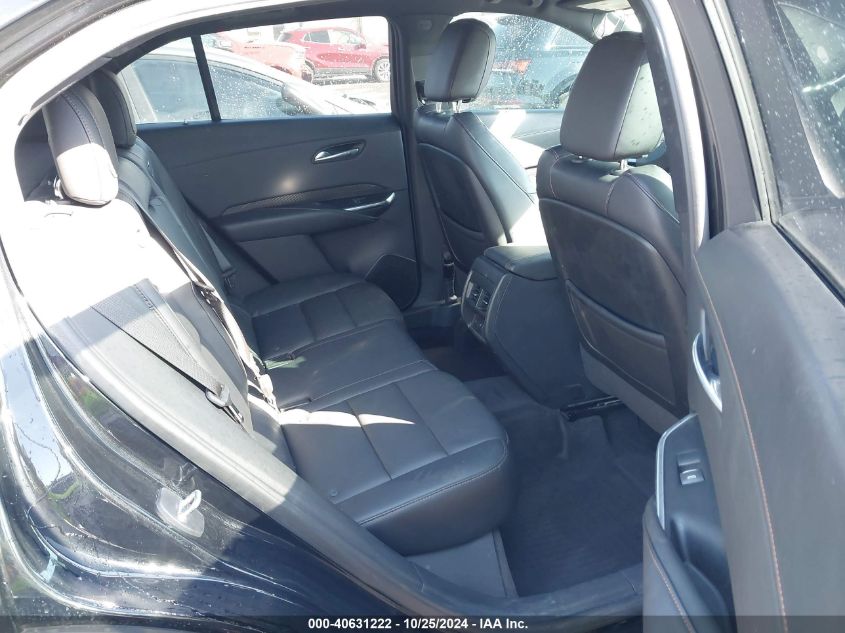 i41120354-2021-cadillac-xt4_8
