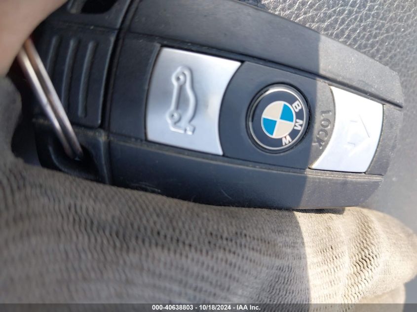 i41127948-2011-bmw-328i_11