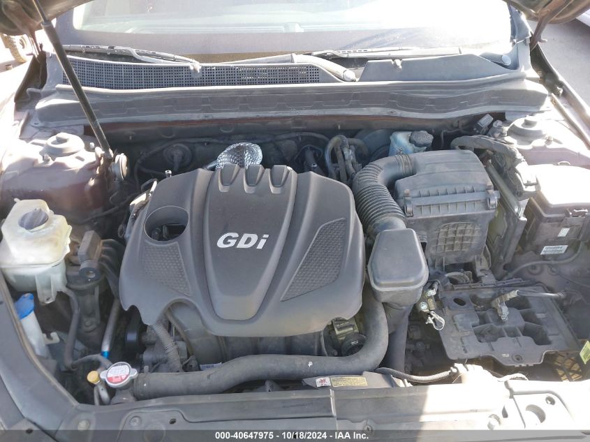 i41137120-2012-kia-optima_10